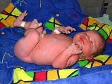 220px-Newborn_baby-1_hour_after.jpg