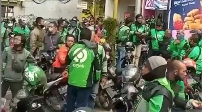 gojek.png