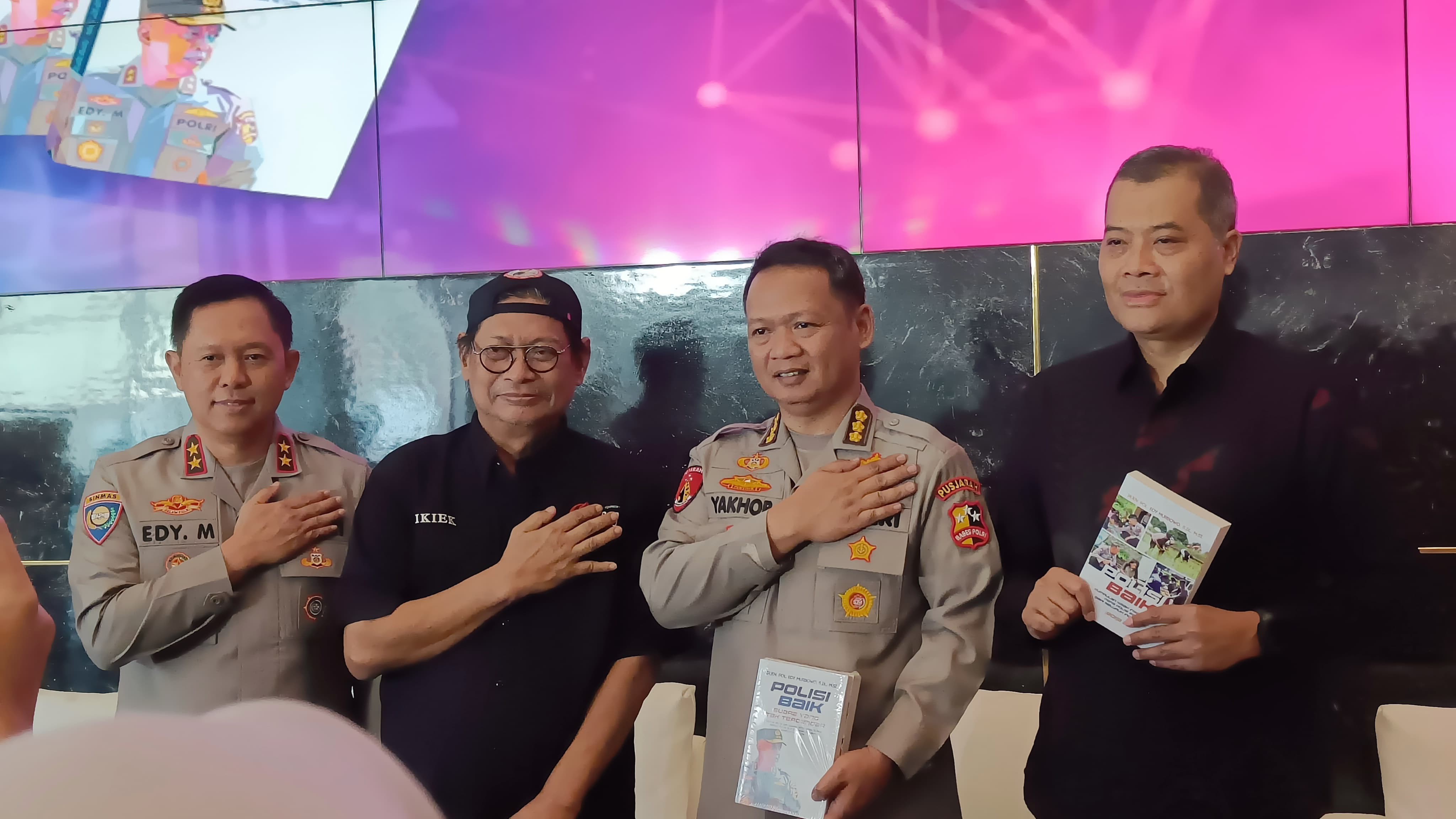 Polri Terbitkan Buku \